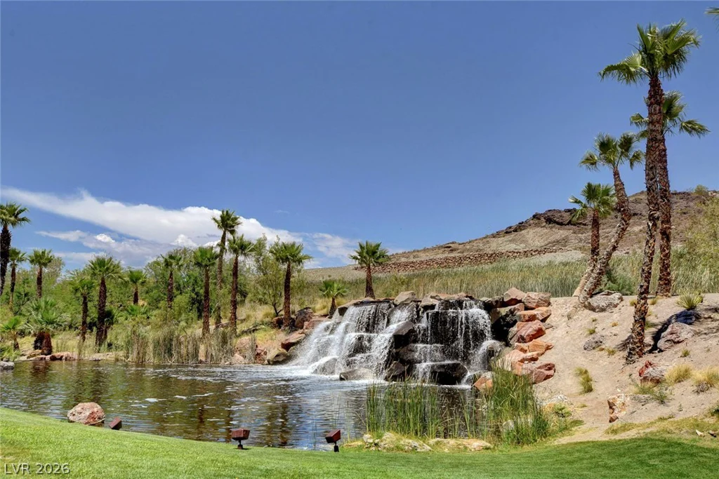 51 Thorn Creek, Henderson, NV 89011