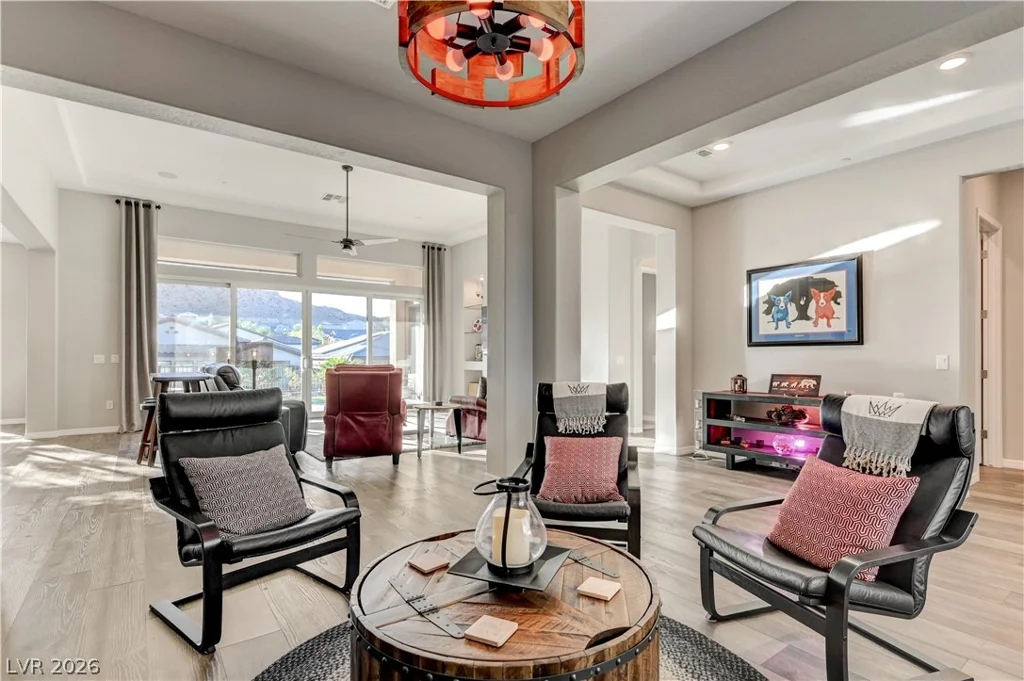 51 Thorn Creek, Henderson, NV 89011