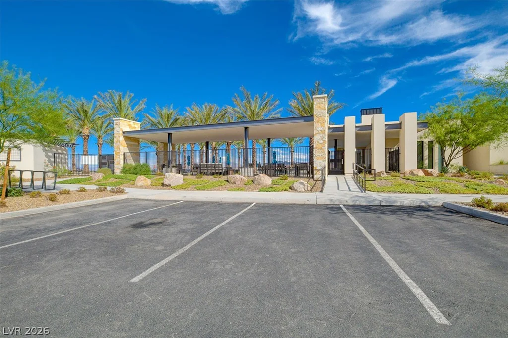 51 Thorn Creek, Henderson, NV 89011
