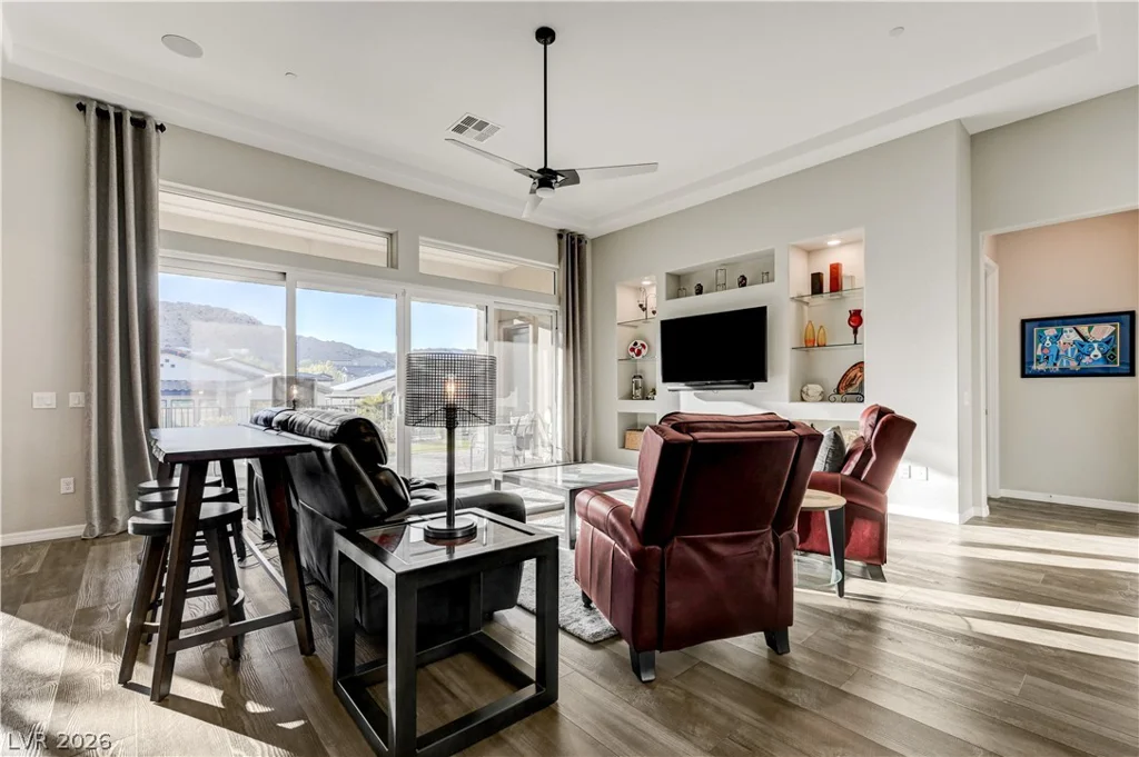 51 Thorn Creek, Henderson, NV 89011