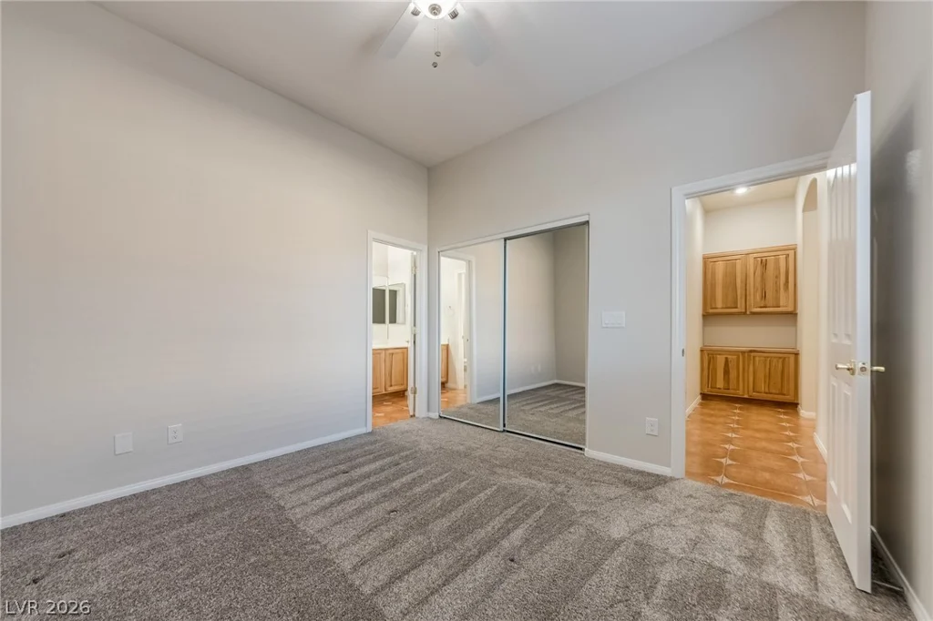 10100 Clifton Forge, Las Vegas, NV 89148