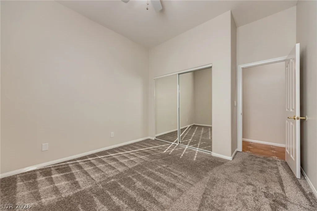 10100 Clifton Forge, Las Vegas, NV 89148