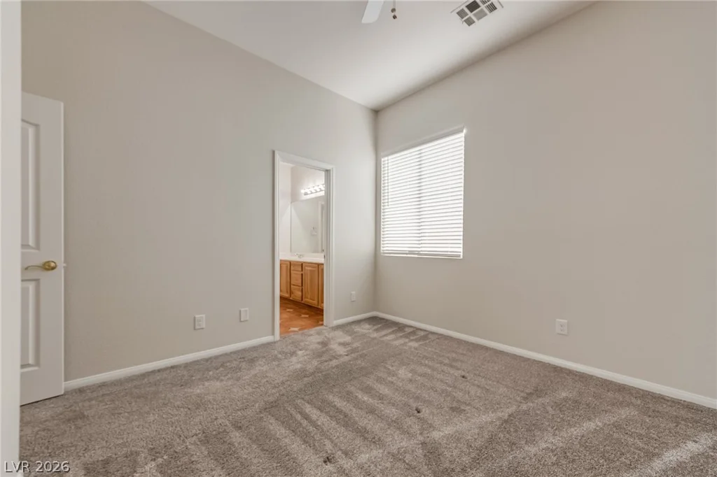 10100 Clifton Forge, Las Vegas, NV 89148