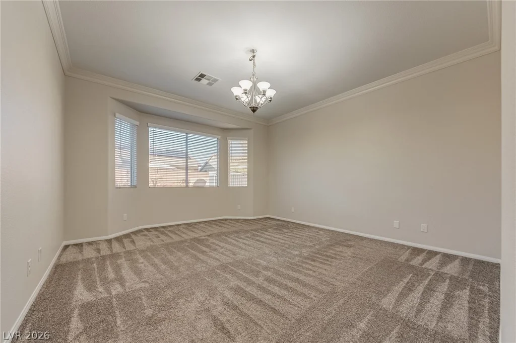 10100 Clifton Forge, Las Vegas, NV 89148