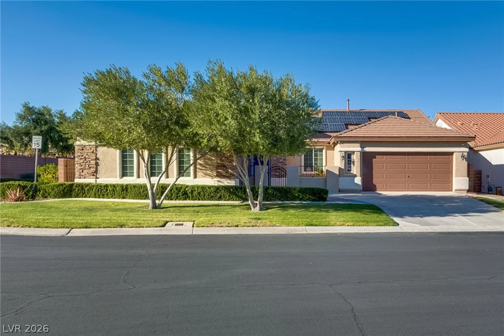 10100 Clifton Forge, Las Vegas, NV 89148
