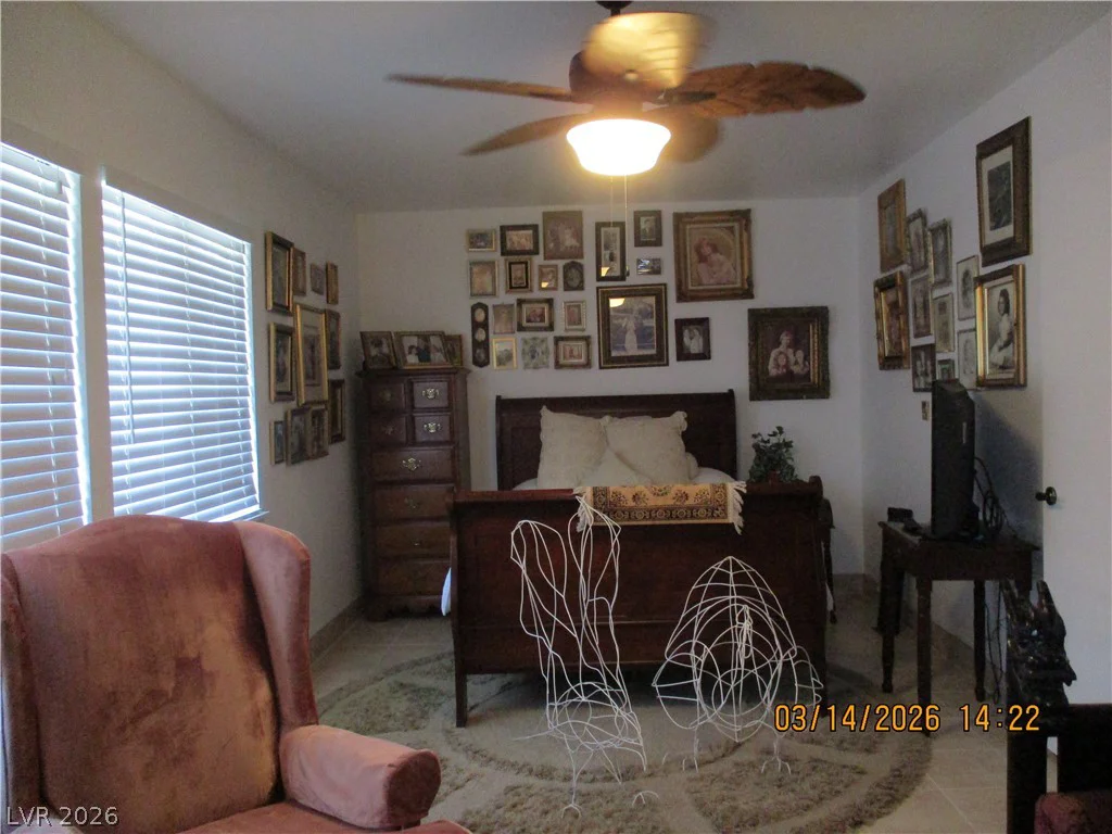 2701 Sidonia, Las Vegas, NV 89102