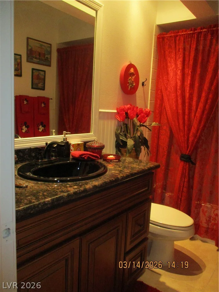 2701 Sidonia, Las Vegas, NV 89102