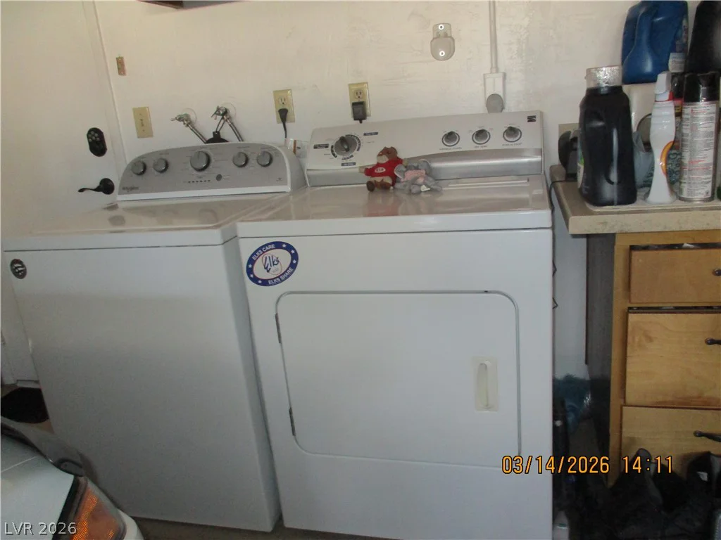 2701 Sidonia, Las Vegas, NV 89102
