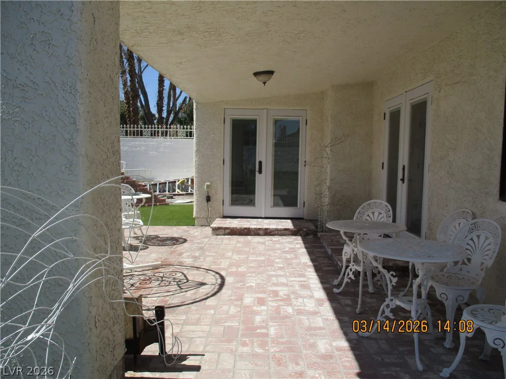 2701 Sidonia, Las Vegas, NV 89102