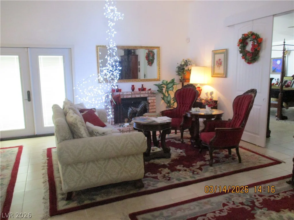2701 Sidonia, Las Vegas, NV 89102
