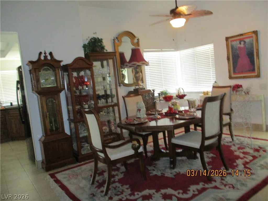 2701 Sidonia, Las Vegas, NV 89102