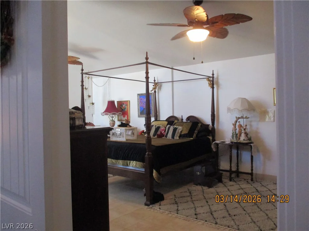 2701 Sidonia, Las Vegas, NV 89102
