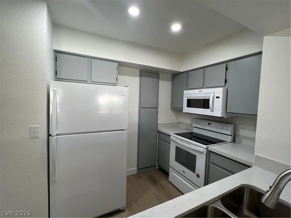 1150 Buffalo, Las Vegas, NV 89128