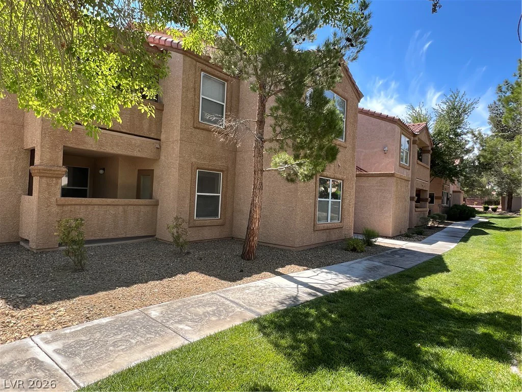 1150 Buffalo, Las Vegas, NV 89128