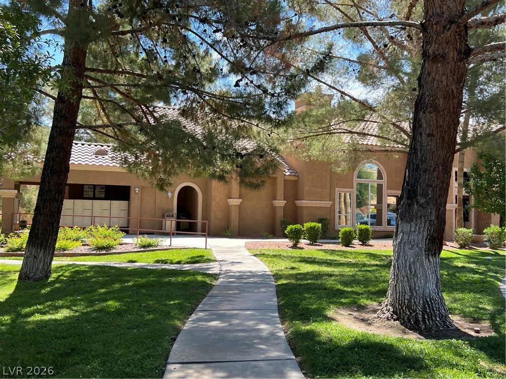 1150 Buffalo, Las Vegas, NV 89128