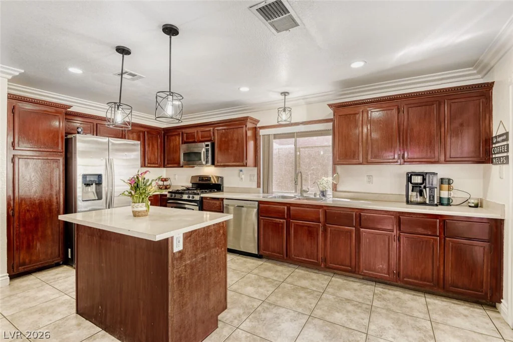1666 Garden Path, Las Vegas, NV 89119
