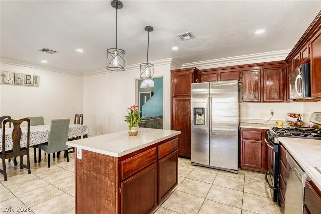 1666 Garden Path, Las Vegas, NV 89119