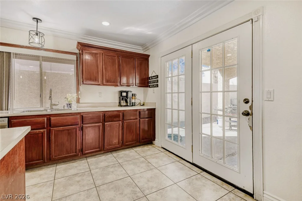 1666 Garden Path, Las Vegas, NV 89119