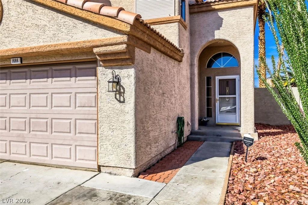 1666 Garden Path, Las Vegas, NV 89119