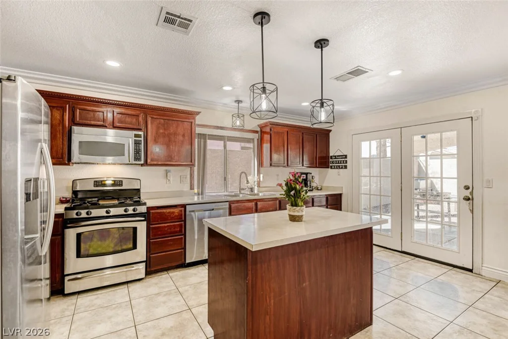 1666 Garden Path, Las Vegas, NV 89119