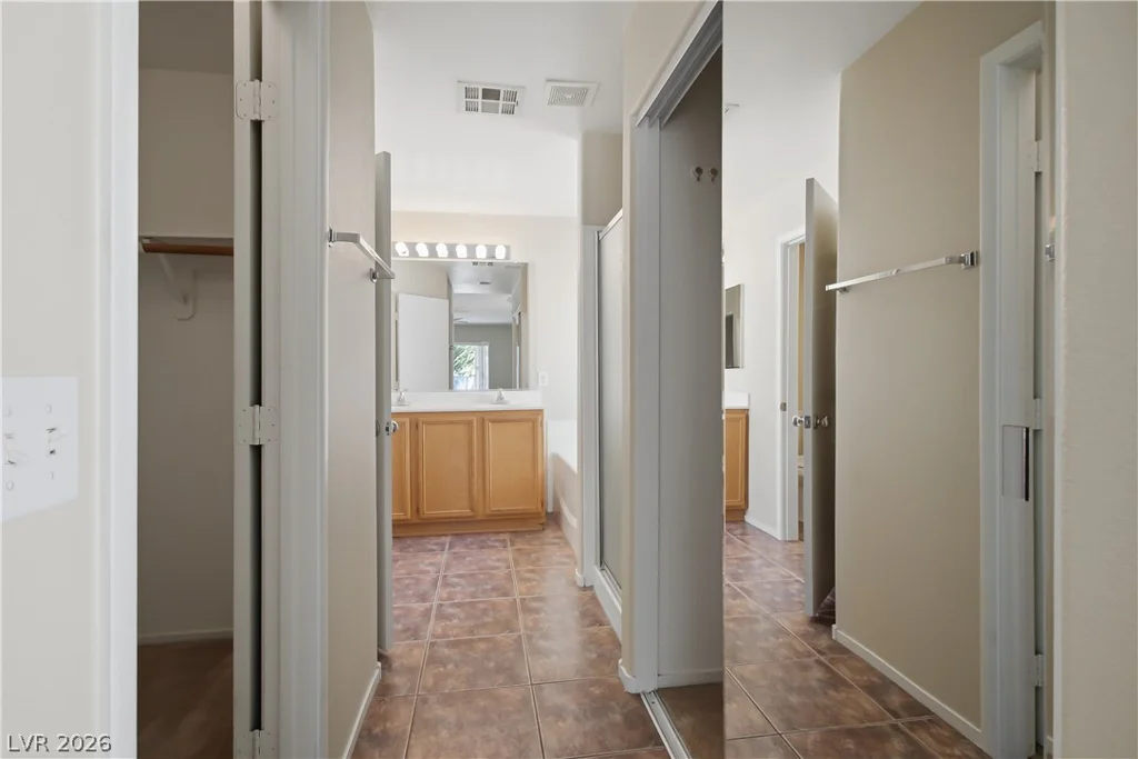 7918 Sally Irene, Las Vegas, NV 89113
