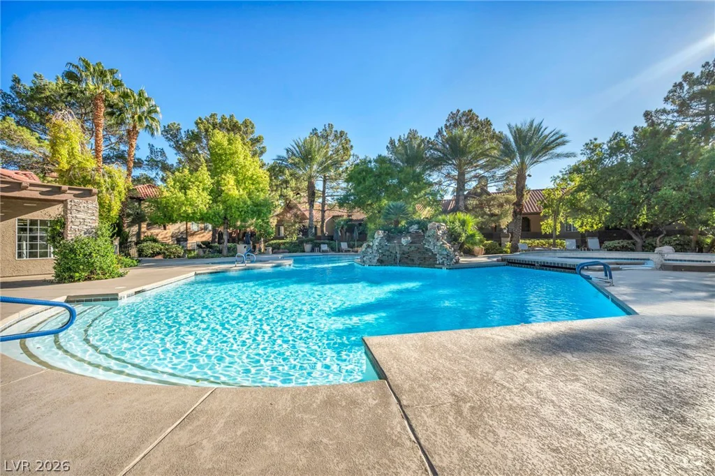 2200 Fort Apache, Las Vegas, NV 89117