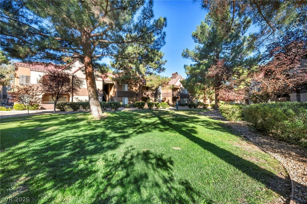 2200 Fort Apache, Las Vegas, NV 89117
