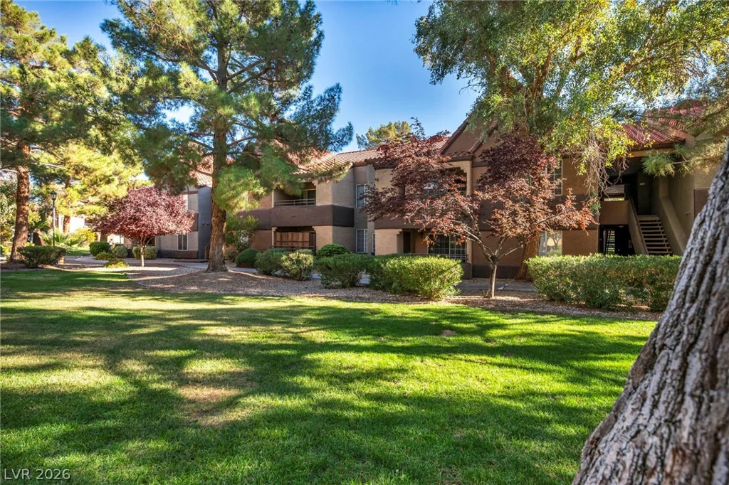 2200 Fort Apache, Las Vegas, NV 89117