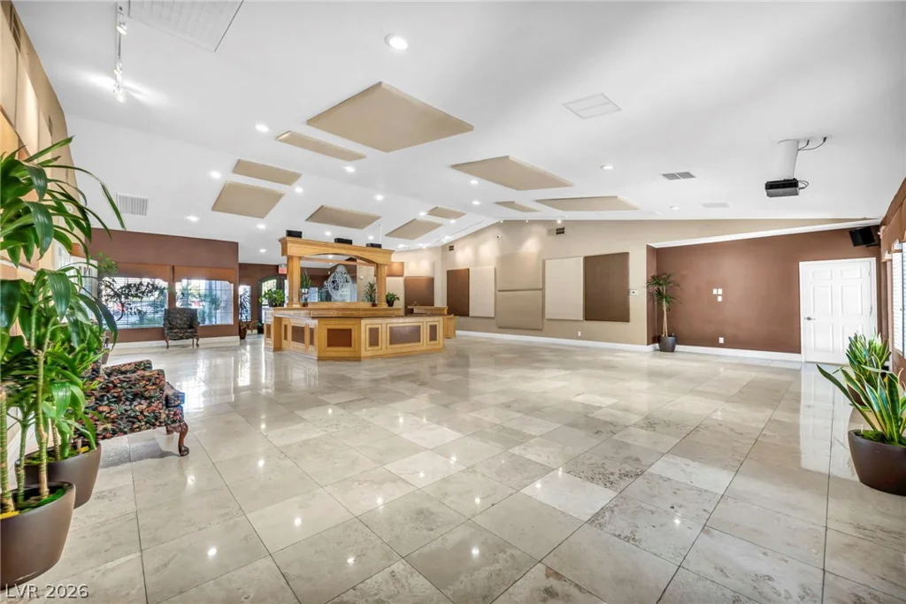 2200 Fort Apache, Las Vegas, NV 89117