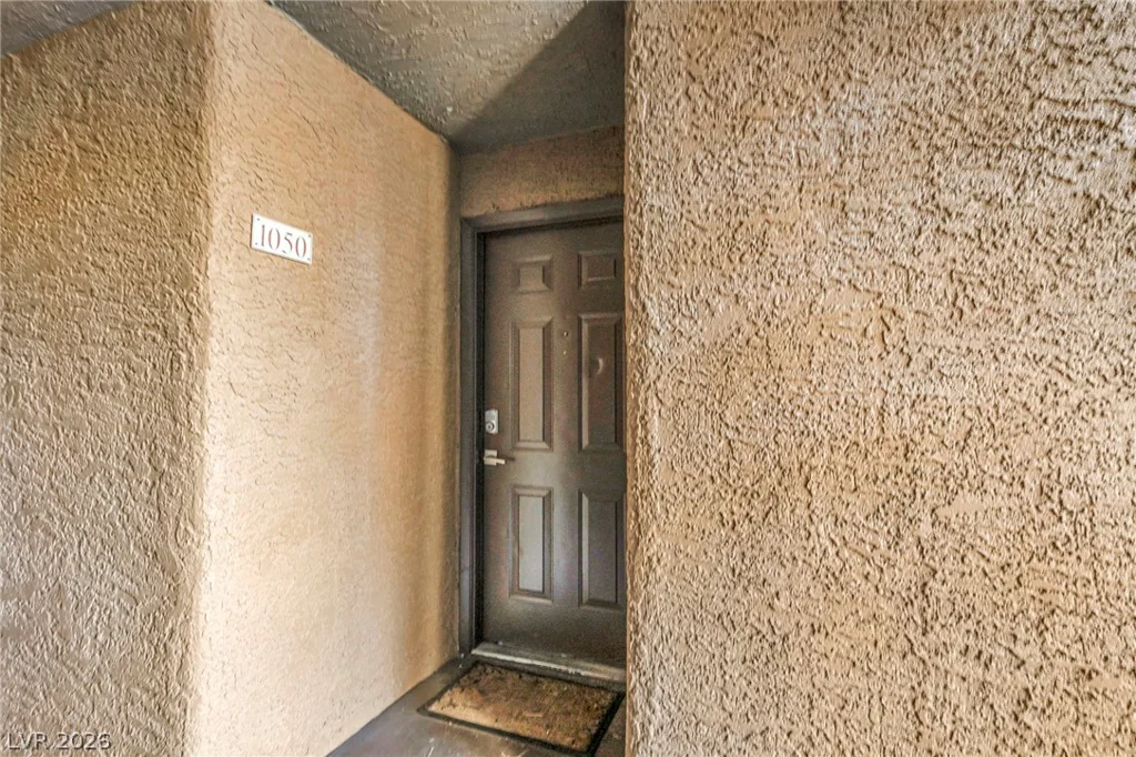 2200 Fort Apache, Las Vegas, NV 89117