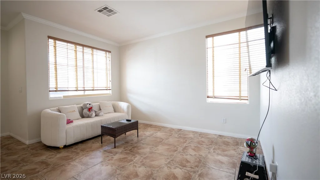 8042 Earl Grey, Las Vegas, NV 89117