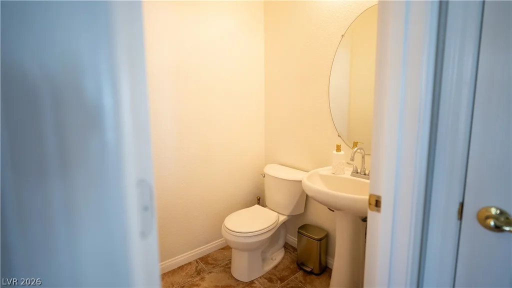 8042 Earl Grey, Las Vegas, NV 89117