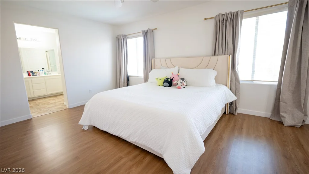 8042 Earl Grey, Las Vegas, NV 89117
