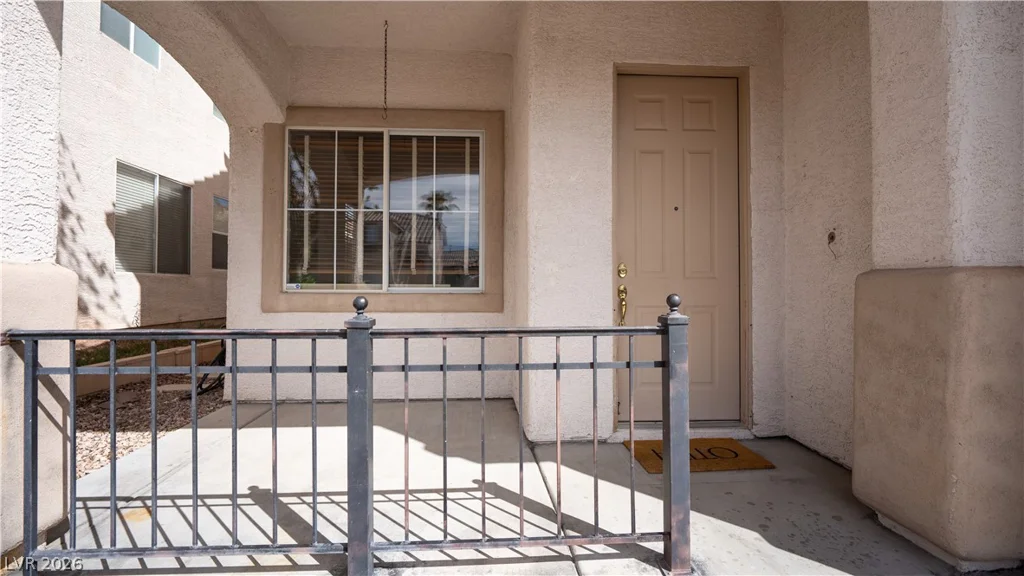 8042 Earl Grey, Las Vegas, NV 89117