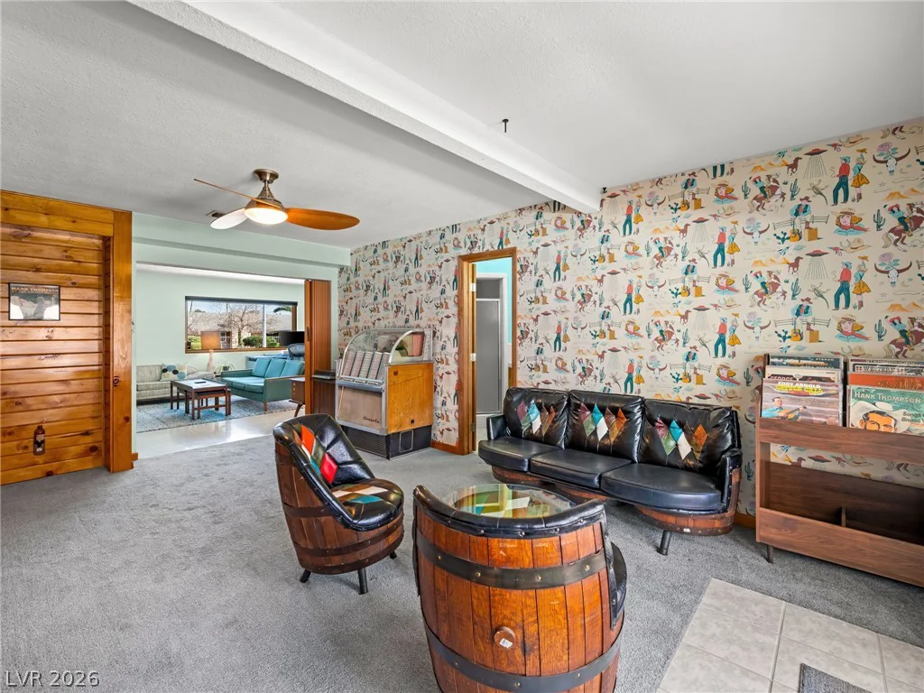 1800 Cochran, Las Vegas, NV 89104
