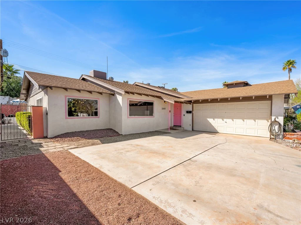 1800 Cochran, Las Vegas, NV 89104