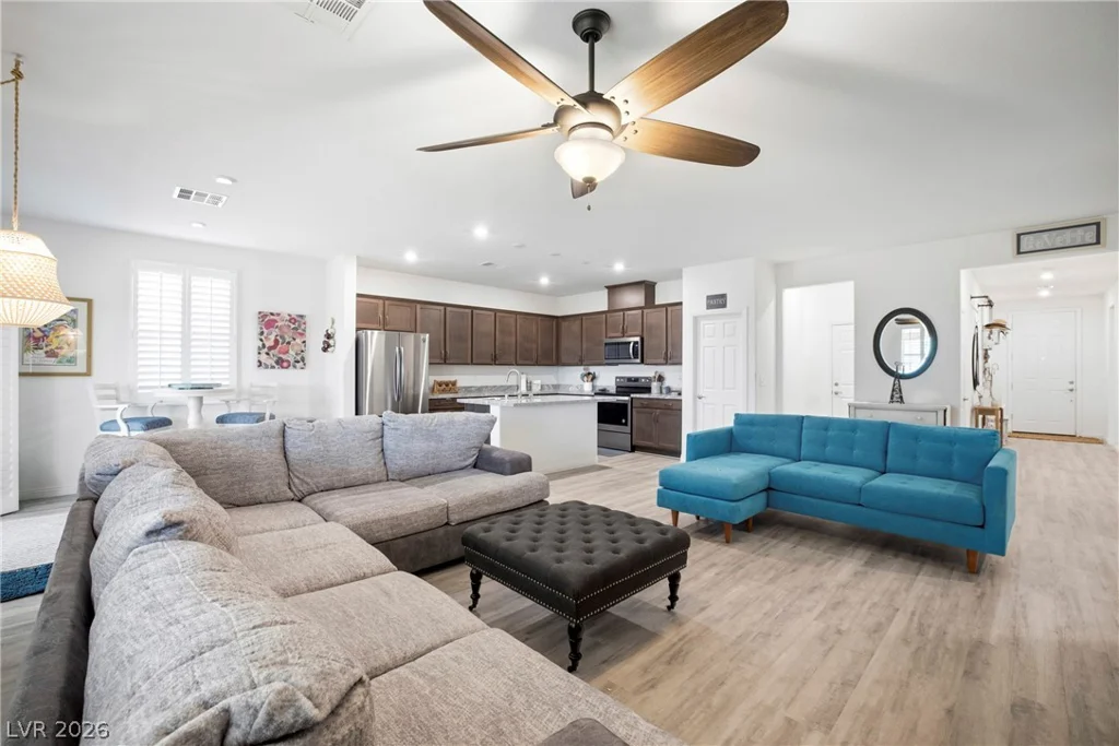 3981 Florence, Pahrump, NV 89061