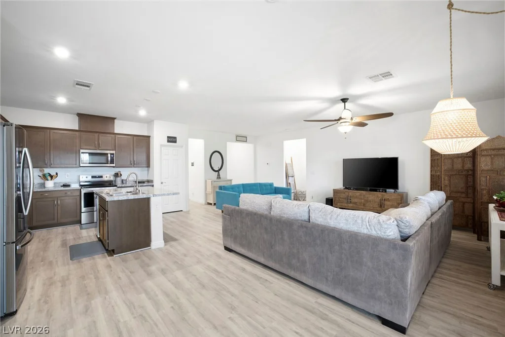 3981 Florence, Pahrump, NV 89061