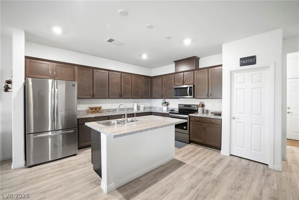 3981 Florence, Pahrump, NV 89061