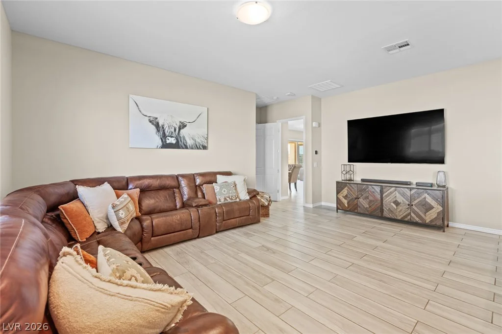 6168 Rockville Creek, Las Vegas, NV 89149