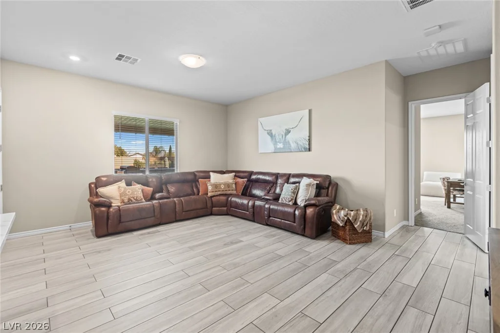 6168 Rockville Creek, Las Vegas, NV 89149