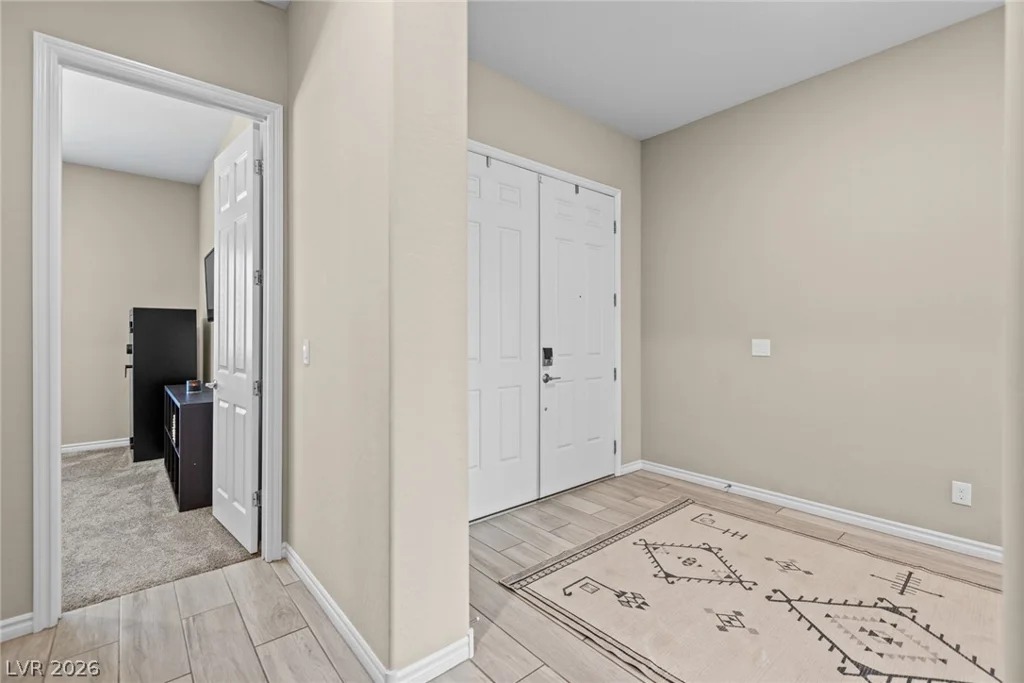 6168 Rockville Creek, Las Vegas, NV 89149