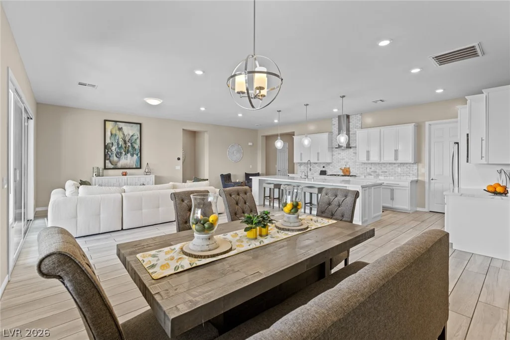 6168 Rockville Creek, Las Vegas, NV 89149