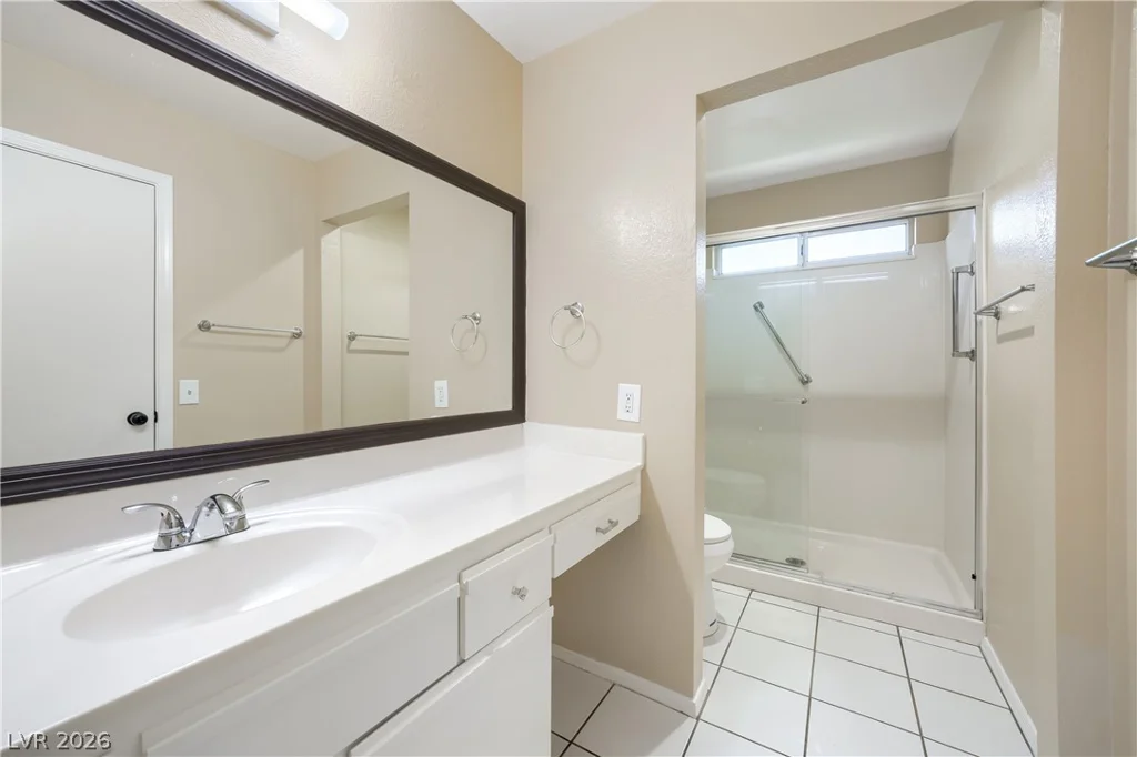 2552 Highvale, Las Vegas, NV 89134