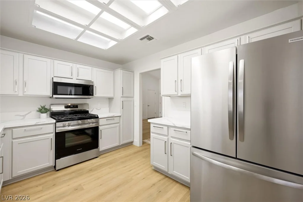 2517 Desert Sands, Las Vegas, NV 89134