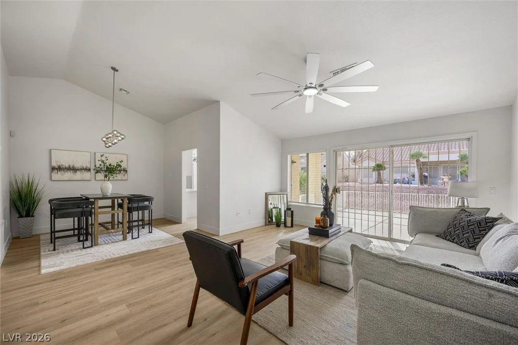 2517 Desert Sands, Las Vegas, NV 89134