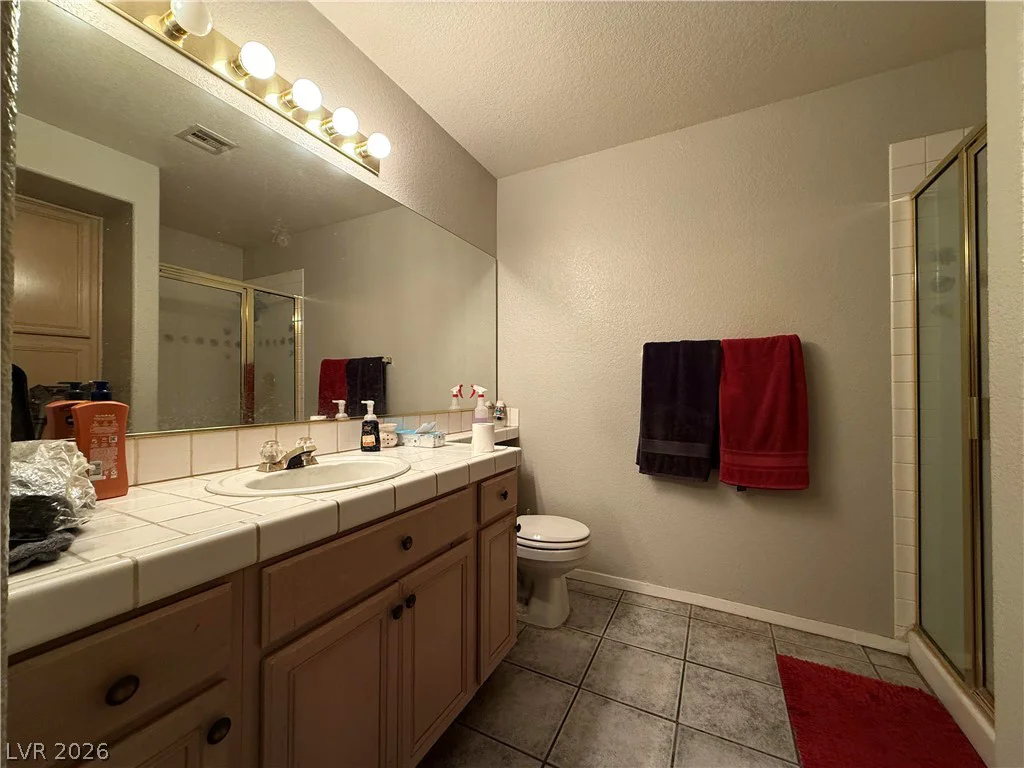 5201 Torrey Pines, Las Vegas, NV 89118