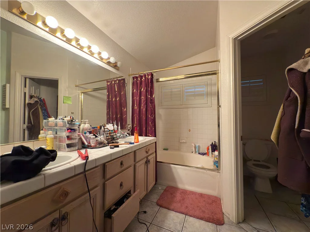 5201 Torrey Pines, Las Vegas, NV 89118