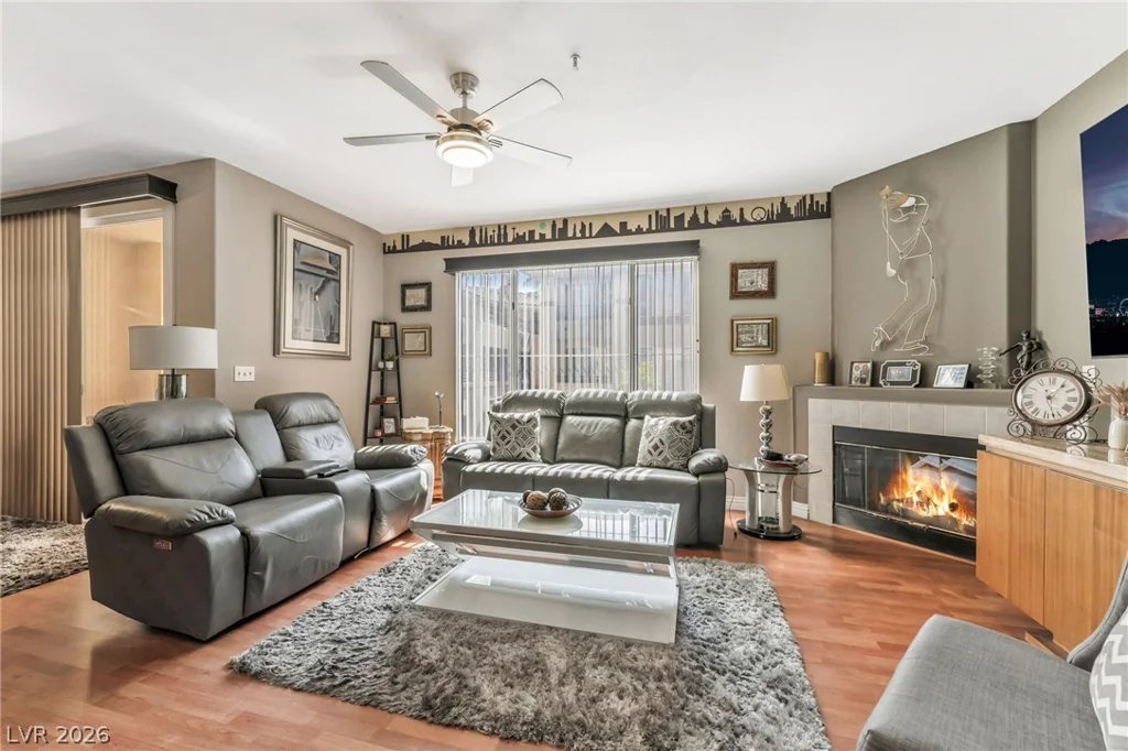7173 Durango, Las Vegas, NV 89113