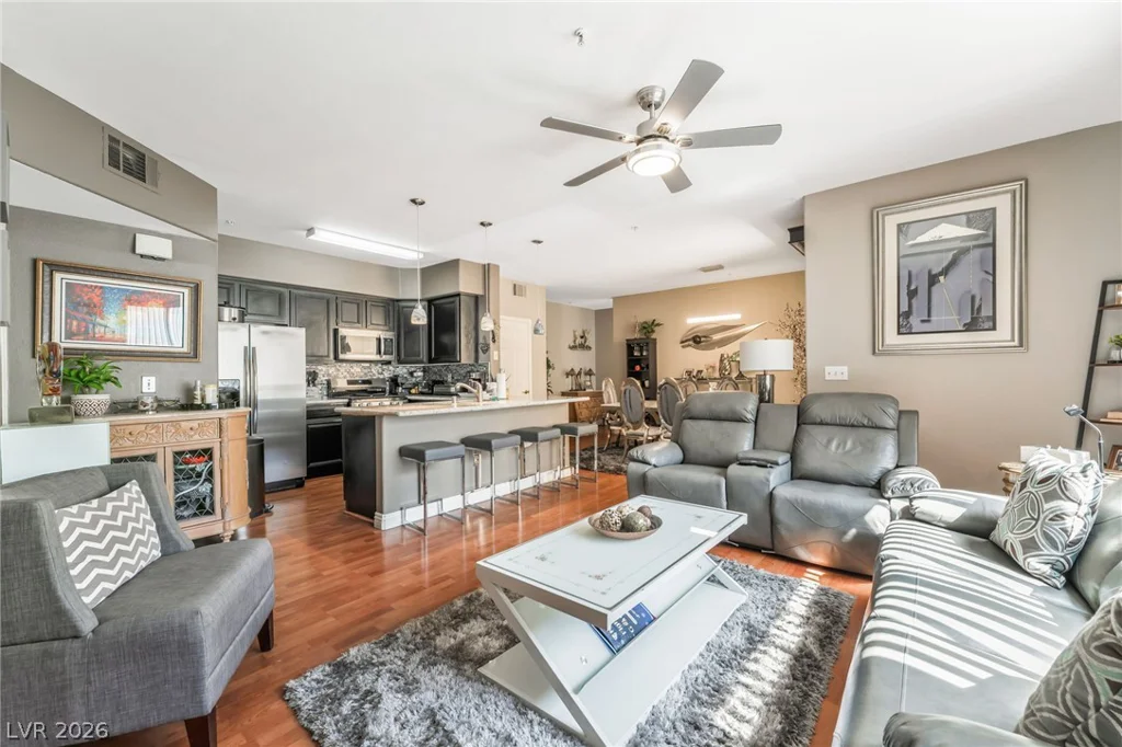 7173 Durango, Las Vegas, NV 89113
